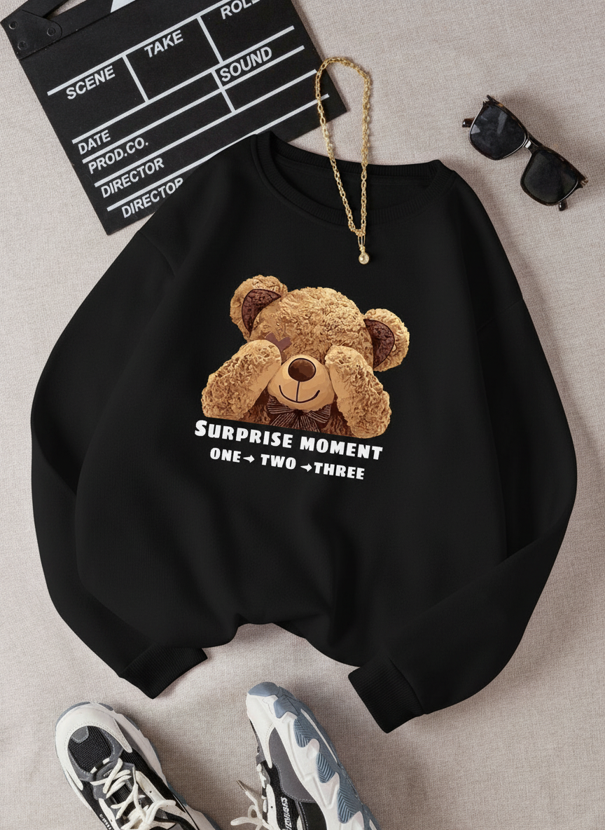 Sweatshirt surprise moment