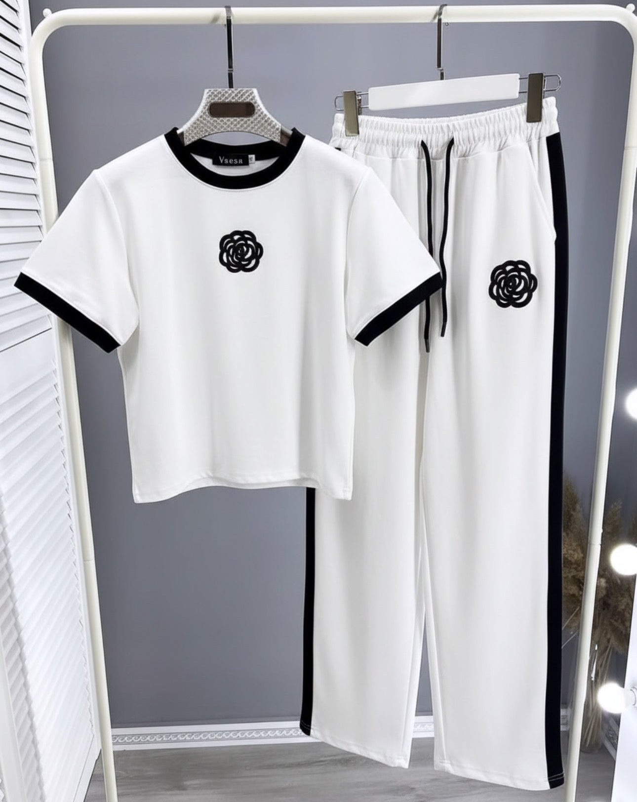 Ensemble T-shirt pantalon