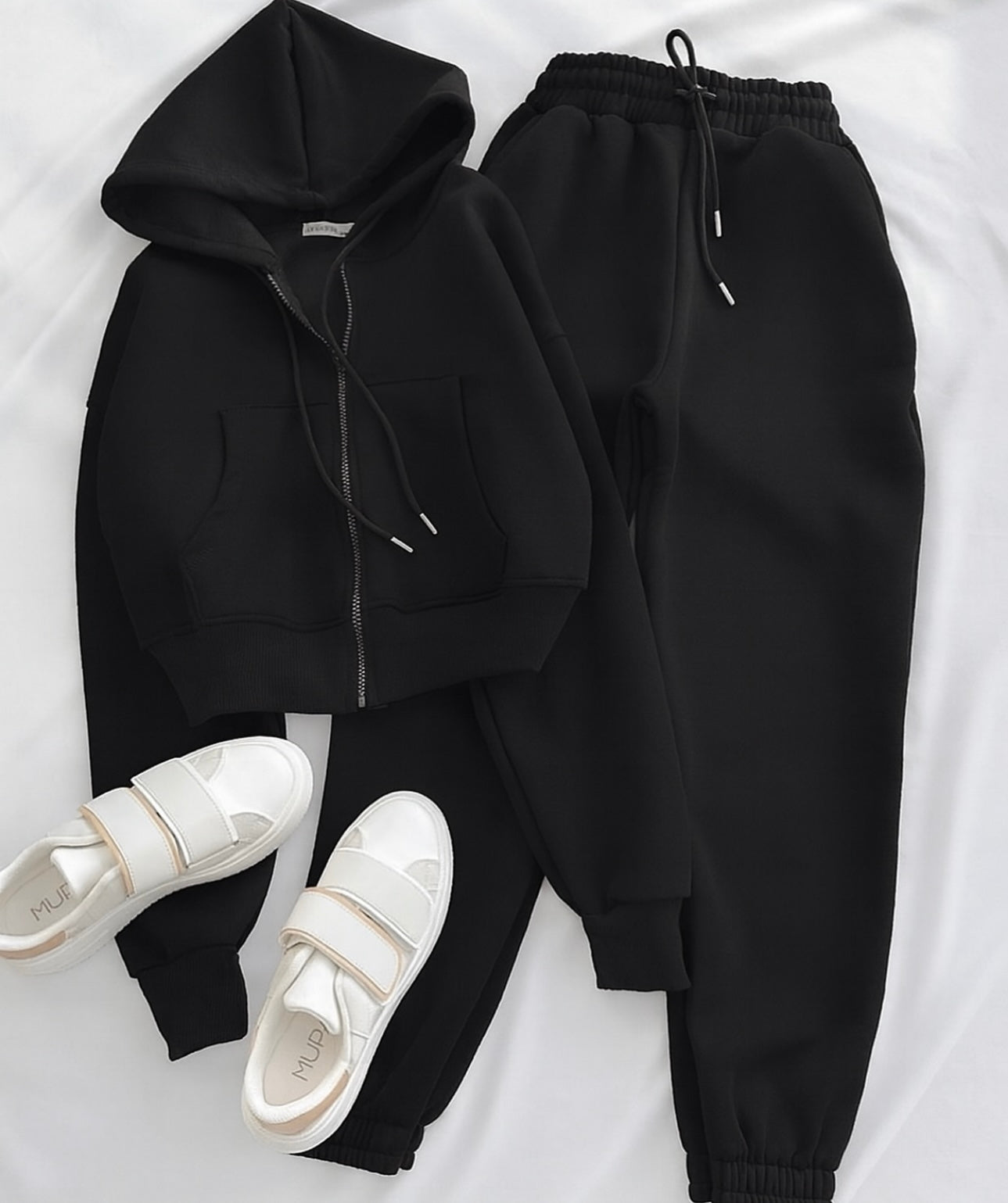 Ensemble Capuch avec zip et pantalon