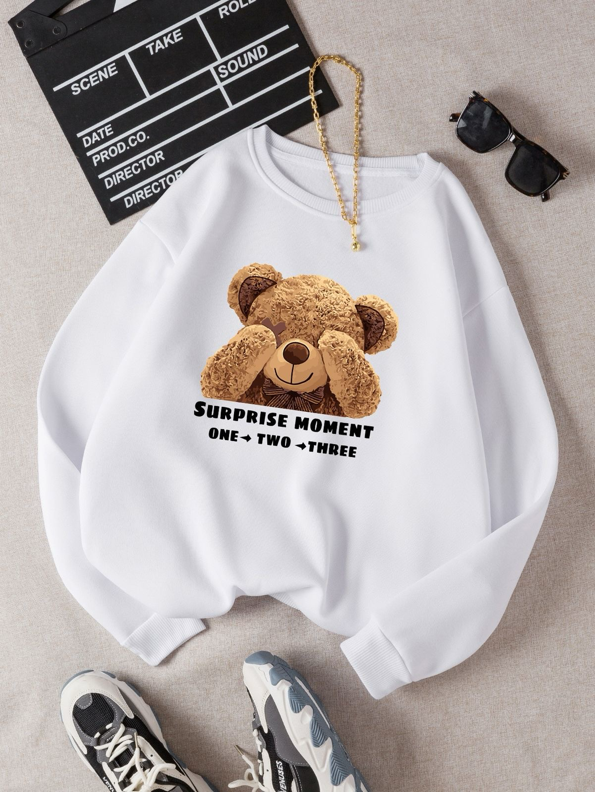 Sweatshirt surprise moment