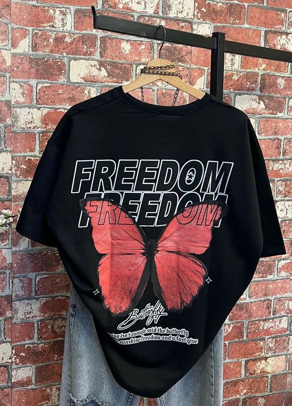 T-shirt freedom butterfly