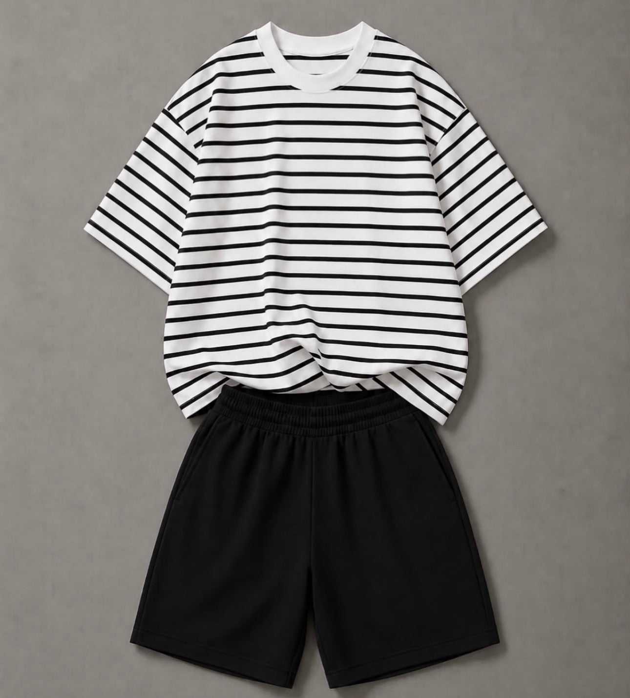 ENSEMBLE T-SHIRT RAYÉ SHORT NOIR