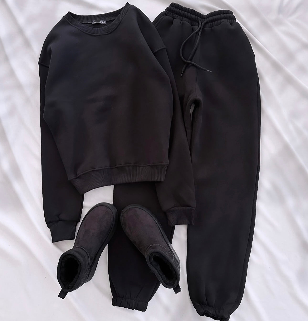Ensemble sweatshirt jogging