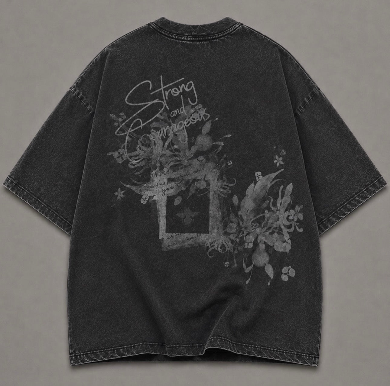 T-SHIRT STRONG & GORGEOUS ACID WASH
