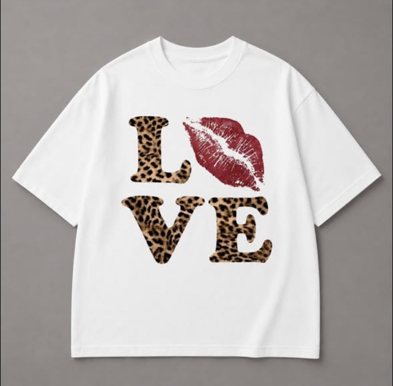 T-SHIRT LOVE KISS
