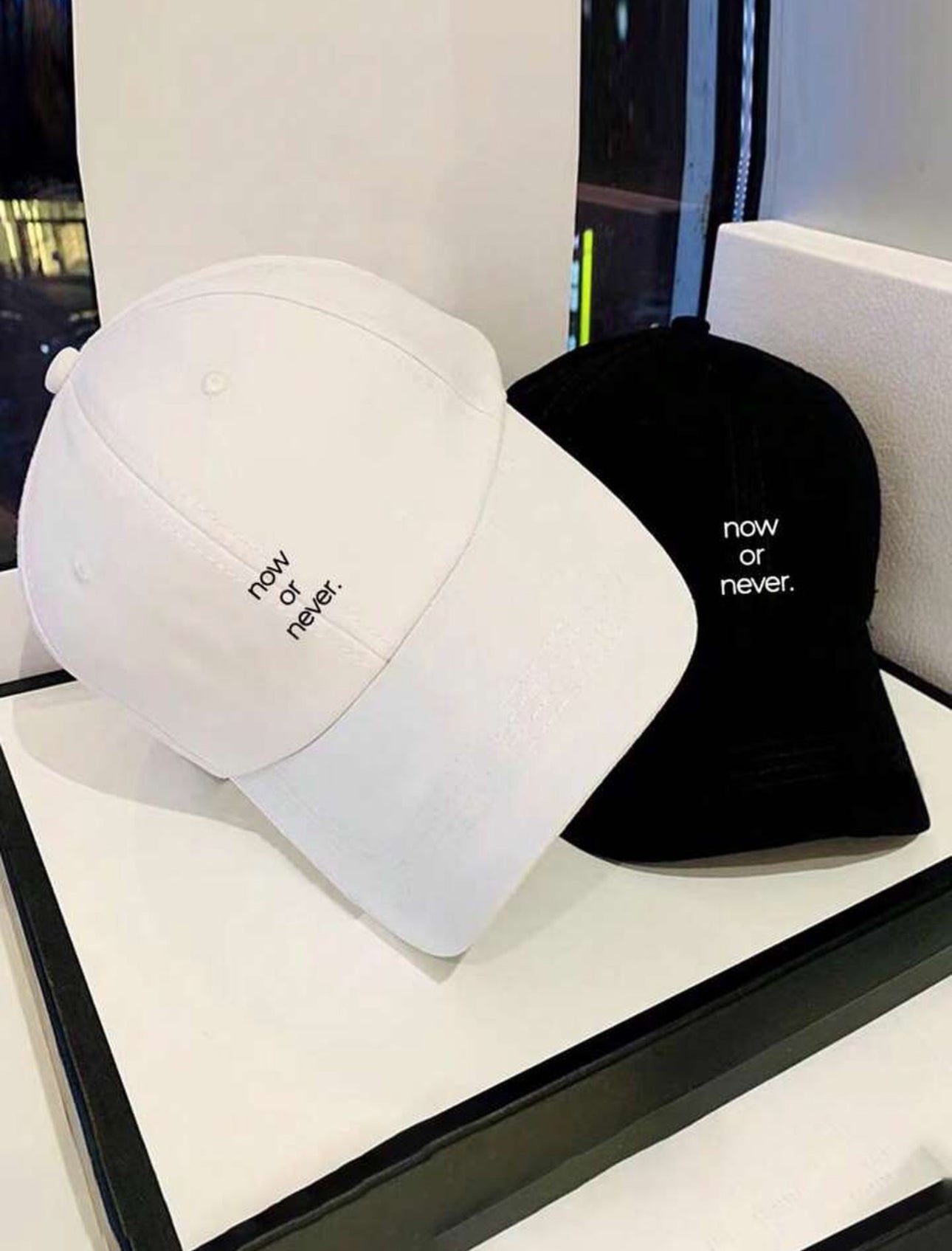 Casquette Now or never